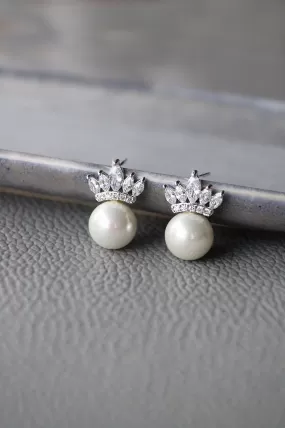 Pearl With A Crown Sterling Silver Statement Stud Earrings